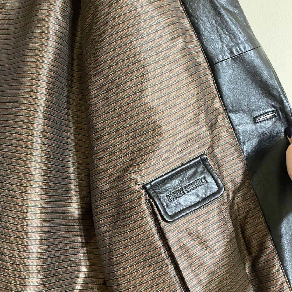 Black Leather Jacket. Robert Comstock. - image 6